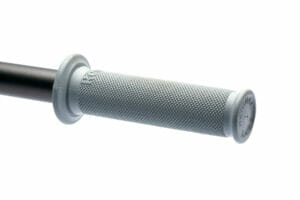 g095