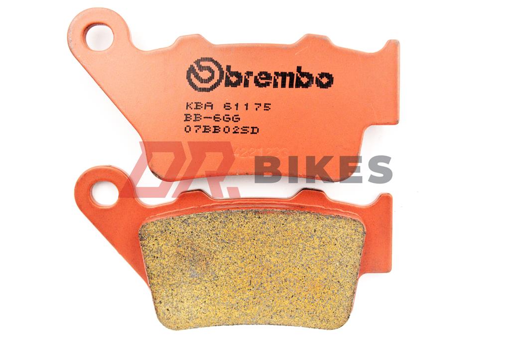 BMW F800 GT 2013 + Brembo Sintered Rear Brake Pads