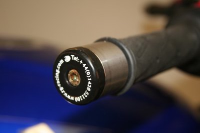 Suzuki DL 1000XT V-Strom 2017-2020 R&G Bar End Sliders BE0017BK