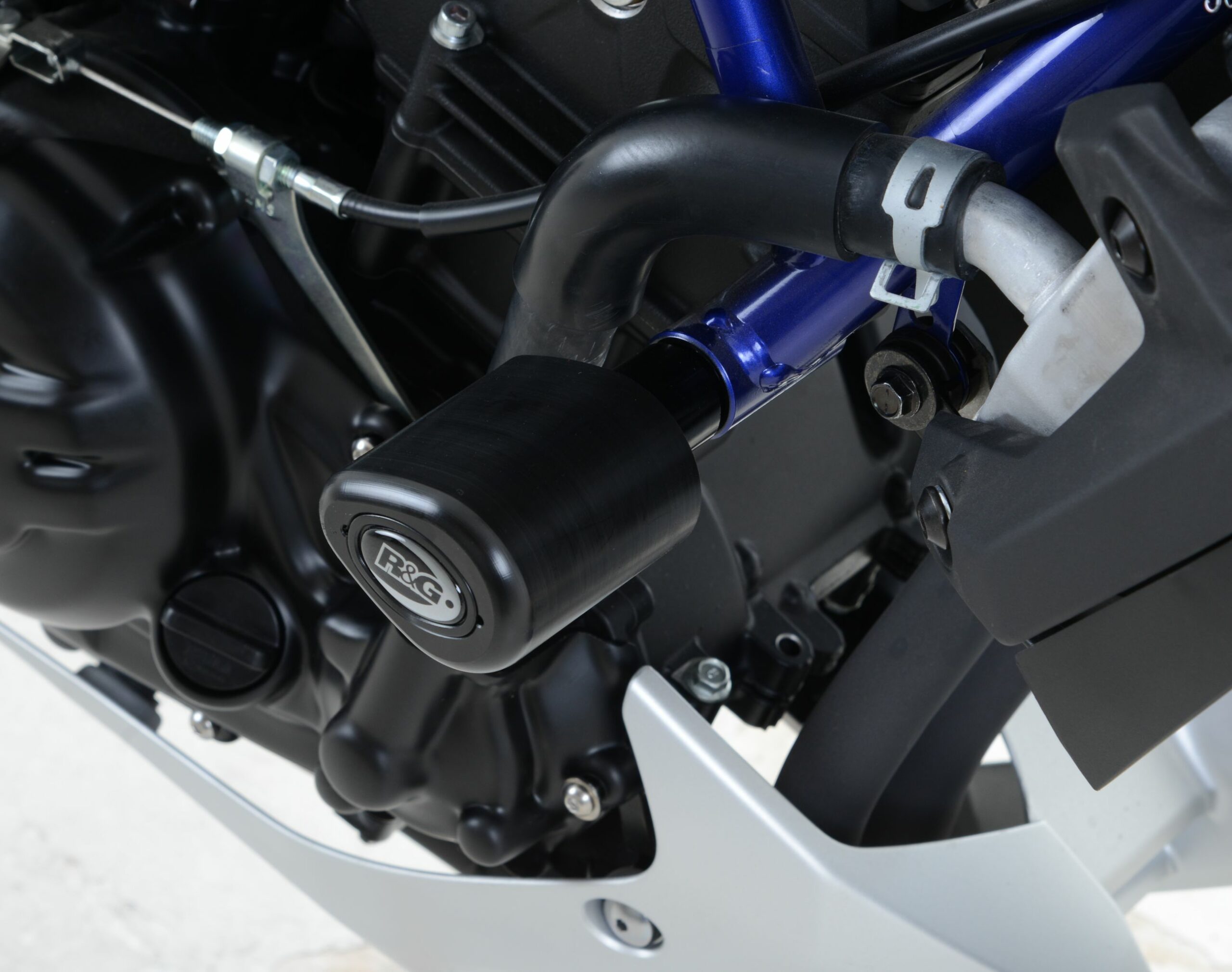 Yamaha MT-25 2015-2023 R&G Crash Protectors CP0406BL