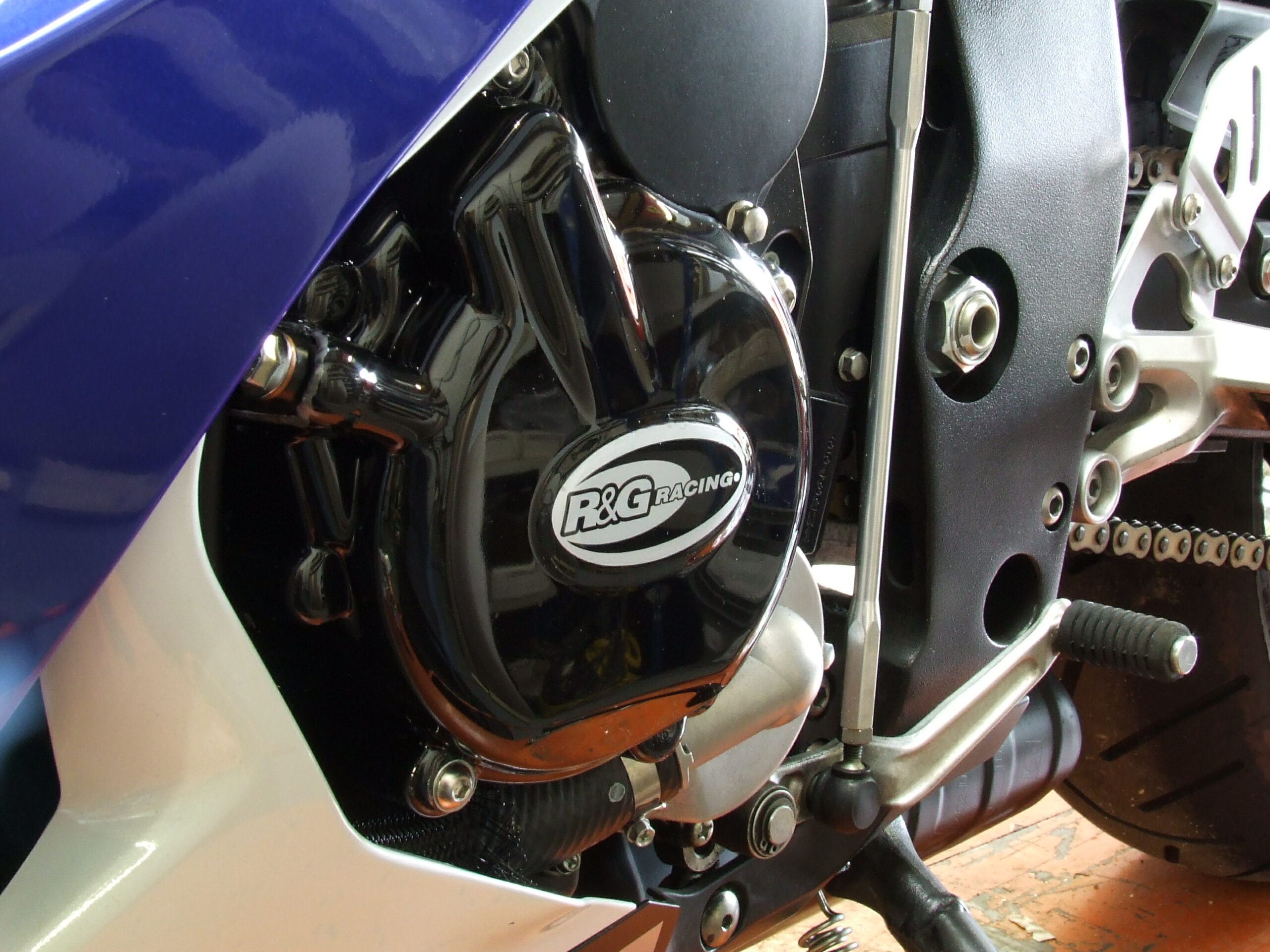 Suzuki GSX-R600 2017-2018 R&G Engine Case Cover ECC0001BK