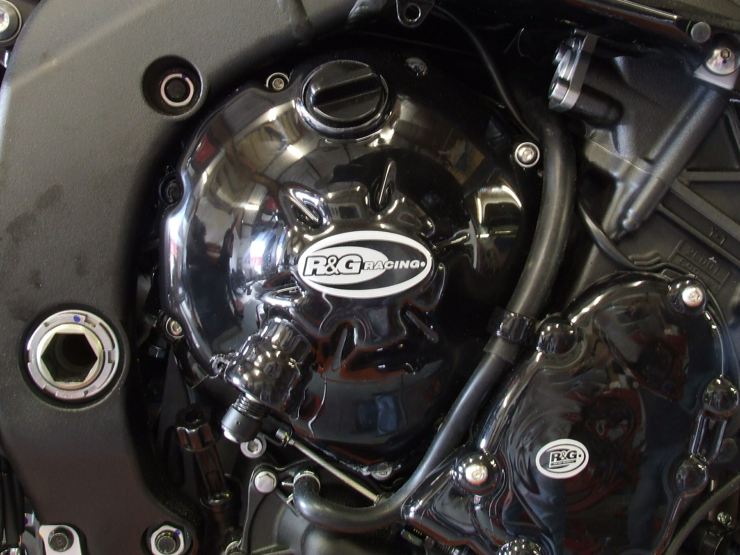 Yamaha YZF-R6 2008-2012 R&G Engine Case Cover ECC0033BK