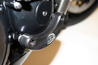 Suzuki B-King 2023 R&G Engine Case Slider ECS0009BK