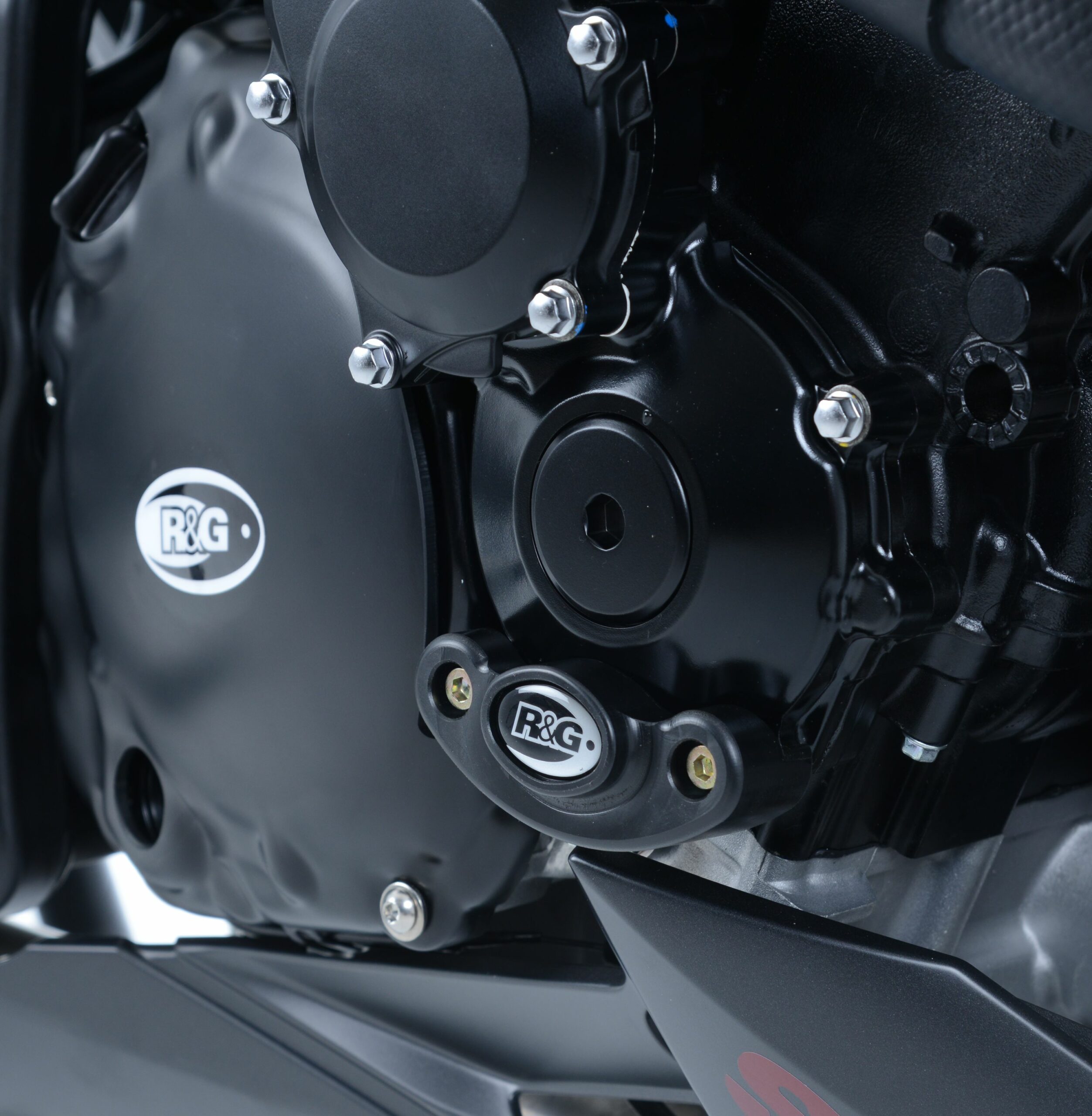 Suzuki GSR750 2011-2016 R&G Engine Case Slider ECS0044BK