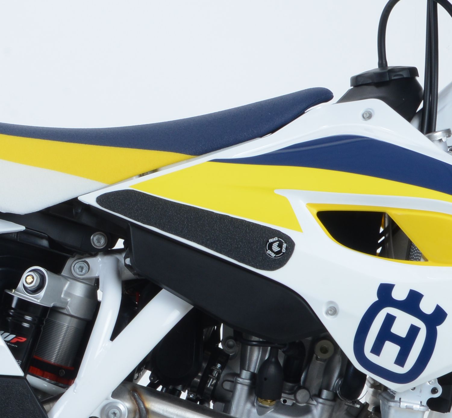 Husqvarna FS 450 2015-2018 R&G Tank Traction Grips EZRG1100BL