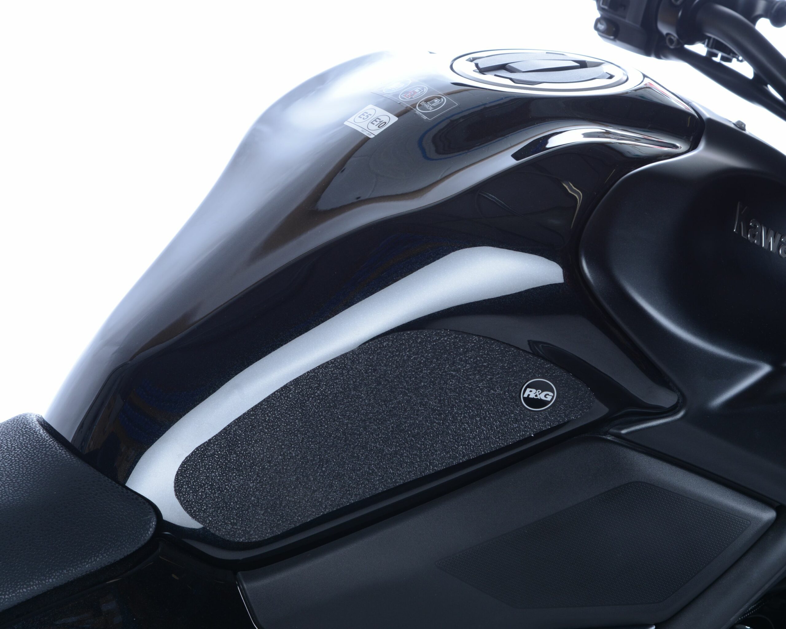 Kawasaki Z900 2017-2023 R&G Tank Traction Grips EZRG430BL