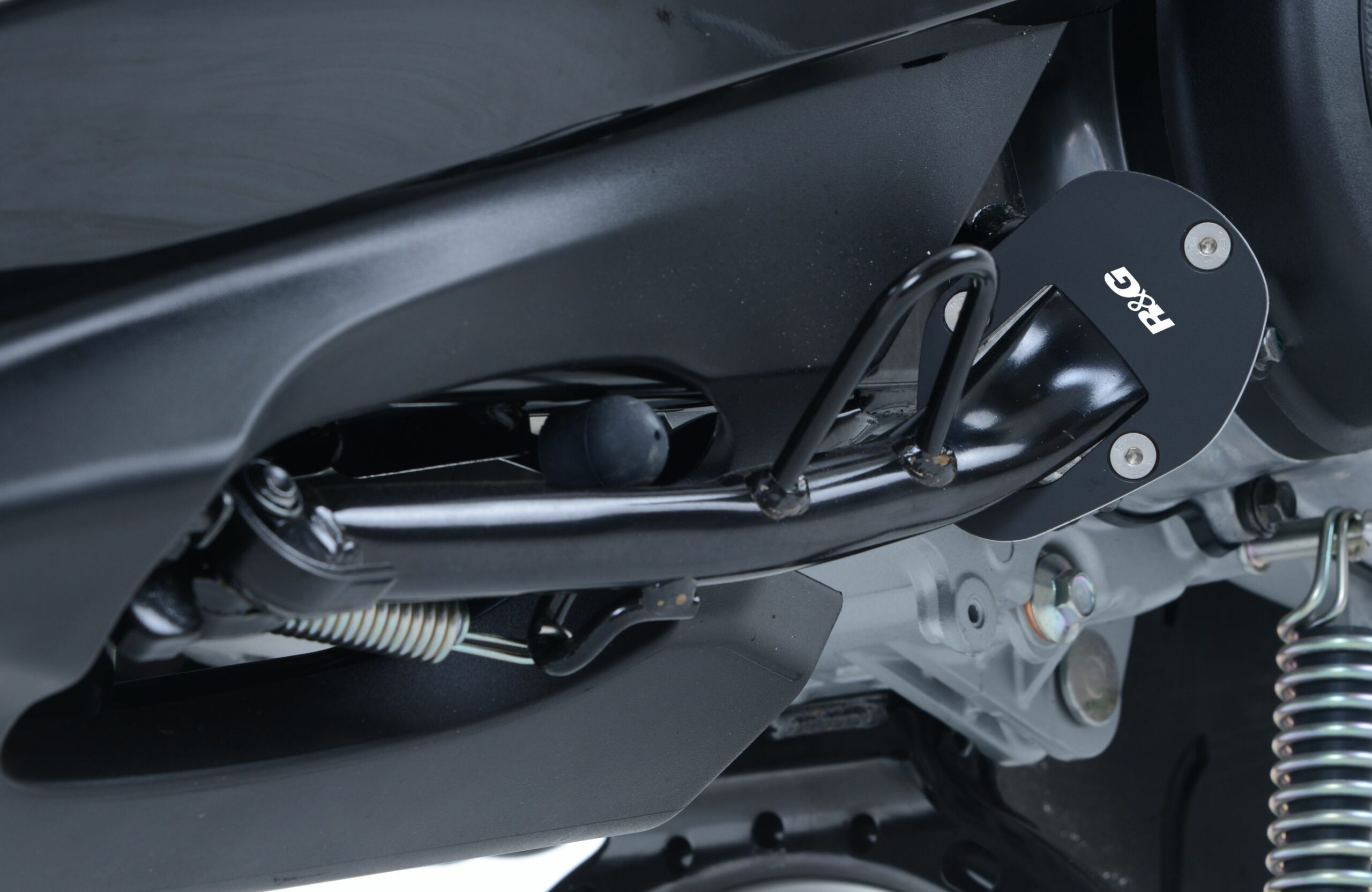 Yamaha Majesty S 2014-2017 R&G Kickstand Shoe PKS0068SI