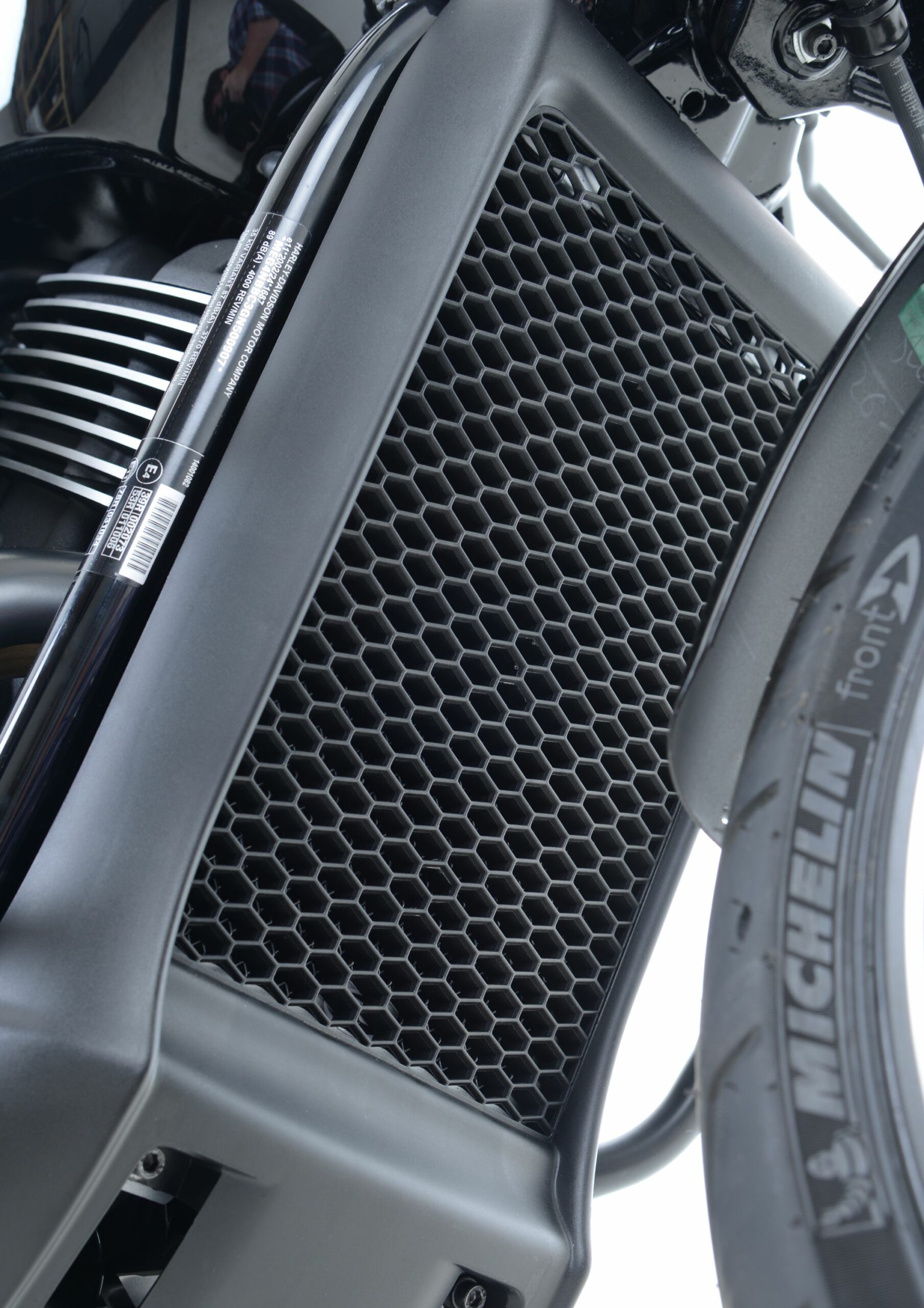 Harley-Davidson Street 750 2015-2018 R&G Radiator Guard (Aluminium) RAD0198BK
